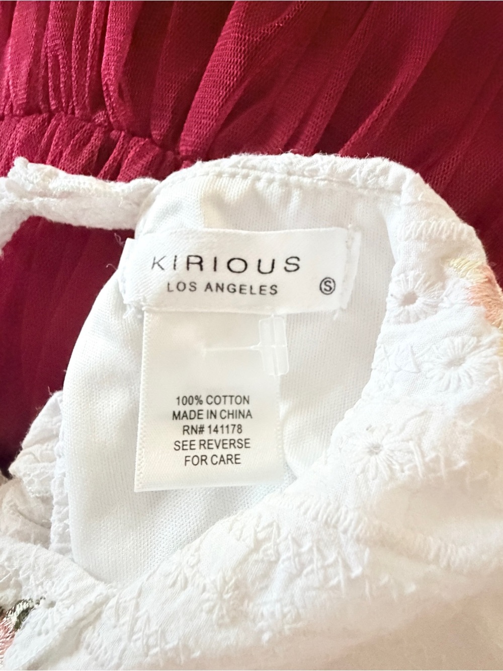 Kirious Los Angeles White Floral Eyelet Bow Back Crop Top. Sz S - Picture 6 of 6